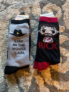 AMC The Walking Dead Men's Novelty Socks - Black & Gray